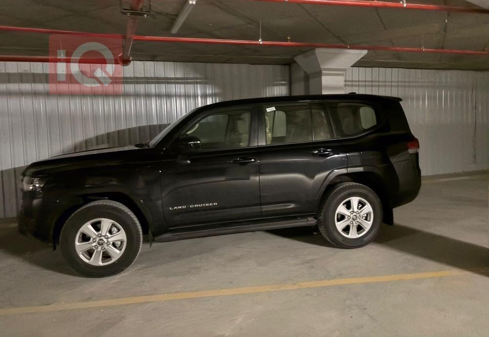 تويوتا لاندكروزر